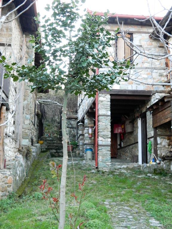 Guesthouse Klearchos Palaiós Panteleímonas Eksteriør bilde