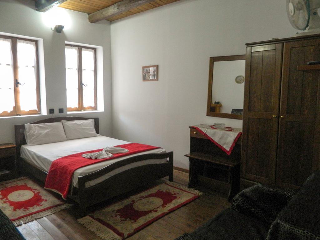 Guesthouse Klearchos Palaiós Panteleímonas Eksteriør bilde